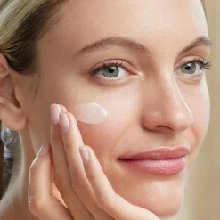 ABSOLUTE SILK   Illuminative Cream 40 ml