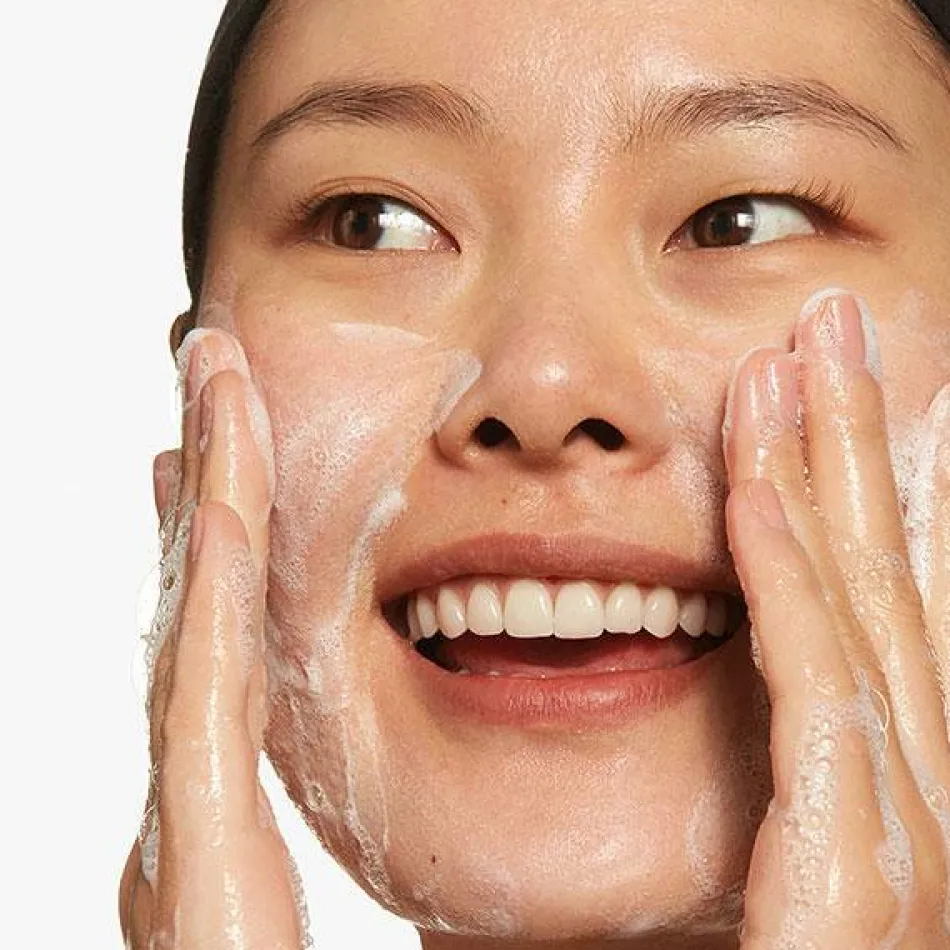 All About Clean 2-in-1 Cleansing + Exfoliating Jelly 150 ml