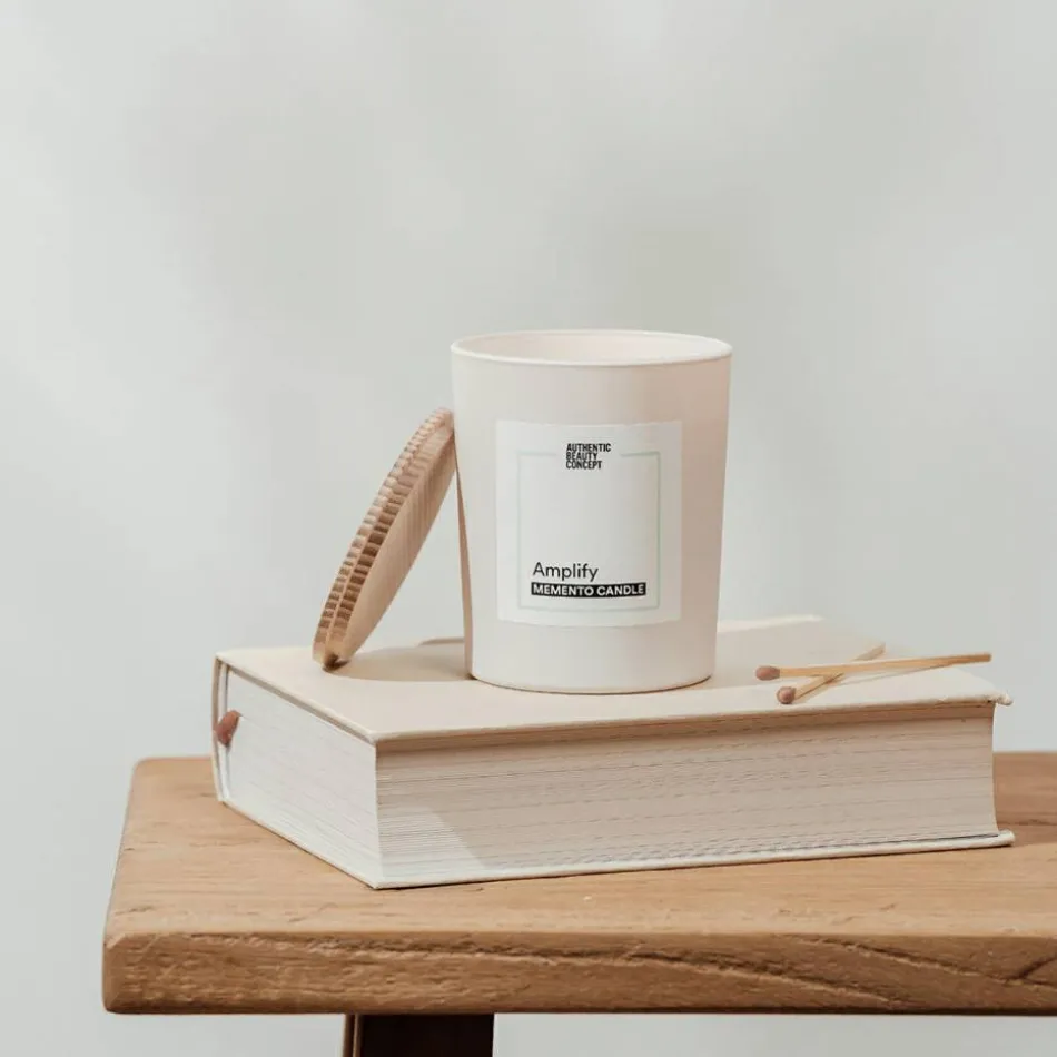 Amplify Memento Candle 240 g