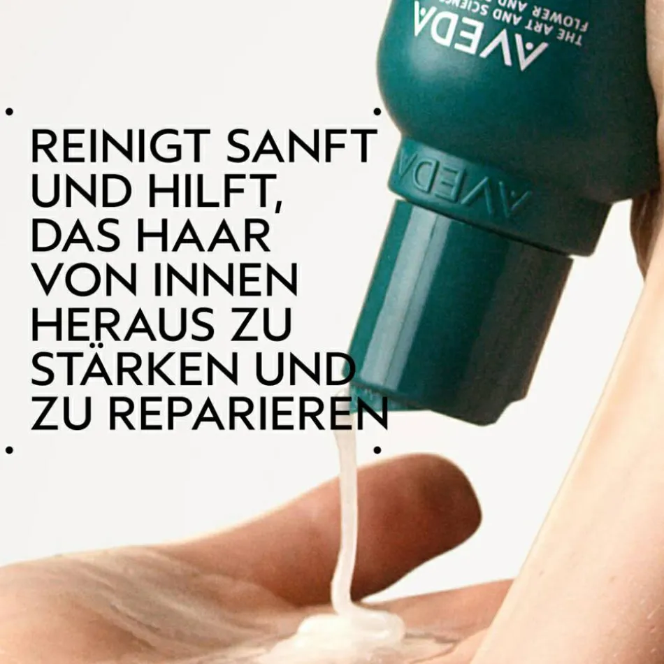 Botanical Repair Strengthening Shampoo