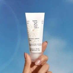 British Summer Time   Glow™ LSF 30 Illuminierende Creme 40 ml