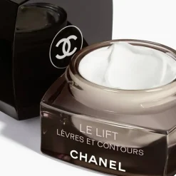 CHANEL LE LIFT SOIN LÈVRES ET CONTOURS  | baslerbeauty