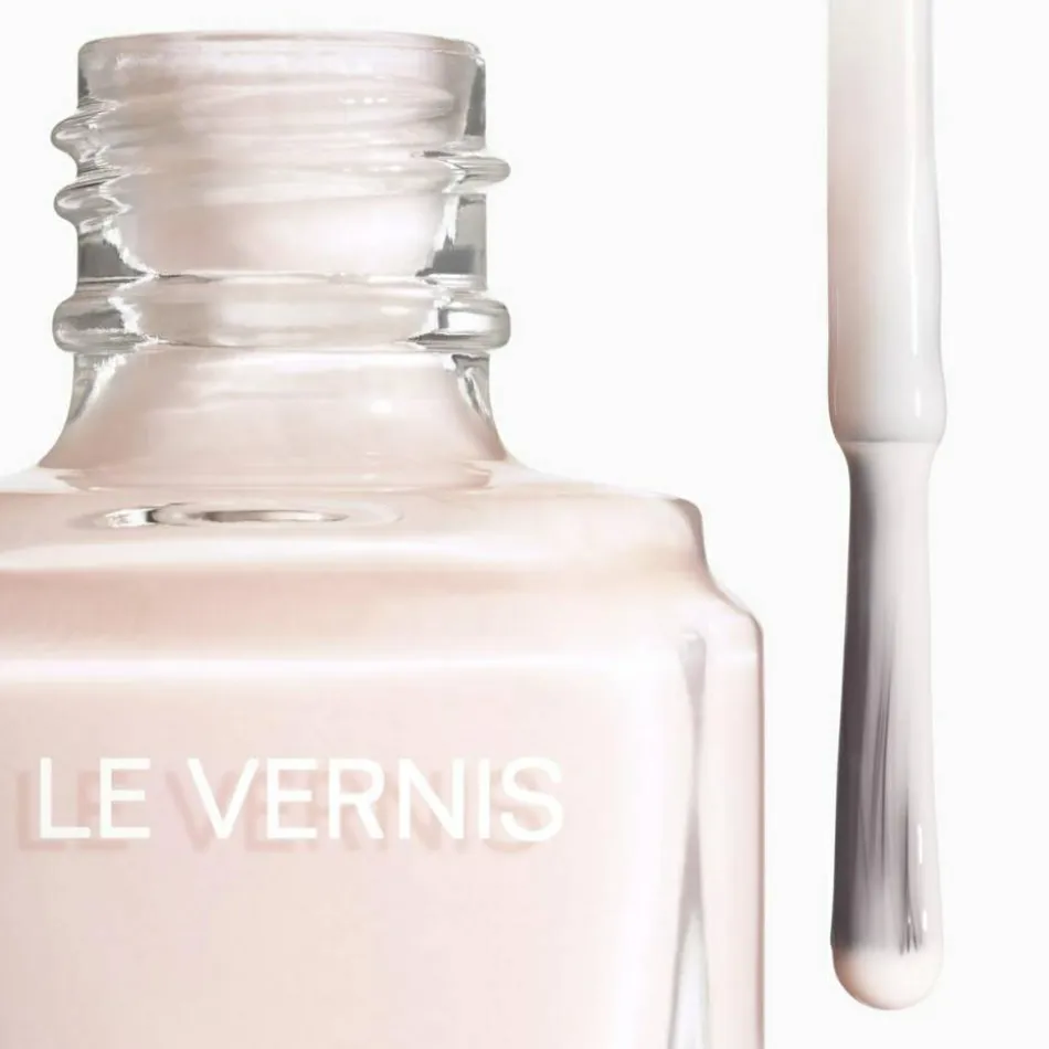 CHANEL LE VERNIS NAGELLACK | baslerbeauty