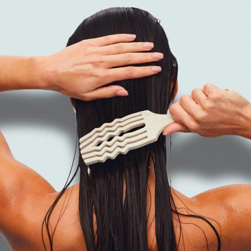 Curved Flex Detangler