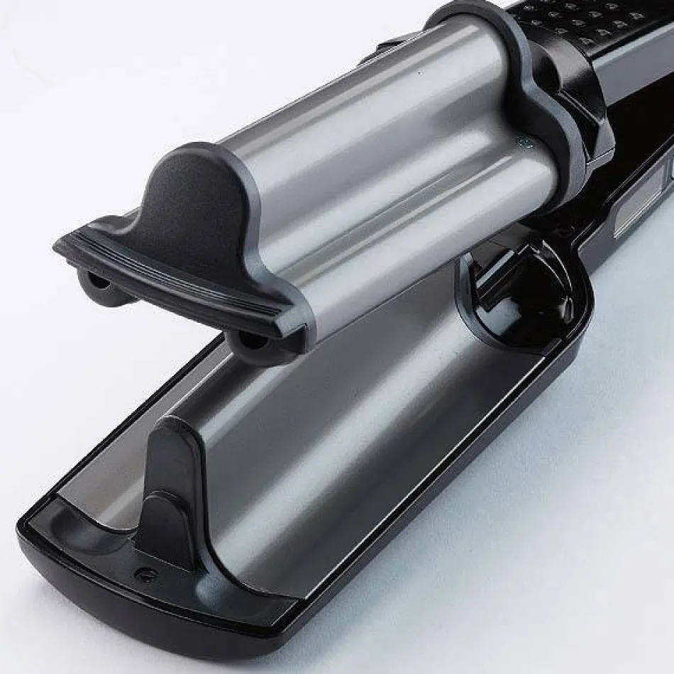 Deep Waver