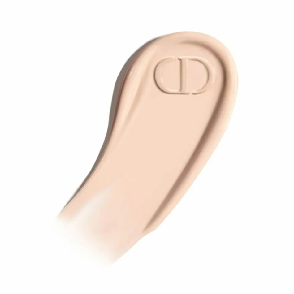 DIOR Forever Skin Wear Foundation | baslerbeauty