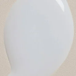 Essential Haircare Love  SMOOTHING Lightweight Milk 150 ml