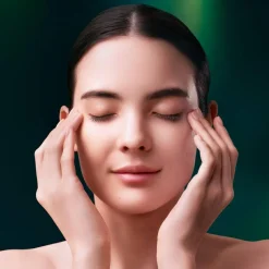 Future Solution LX   Legendary Enmei Ultimate Brillance Eye Cream 15 ml