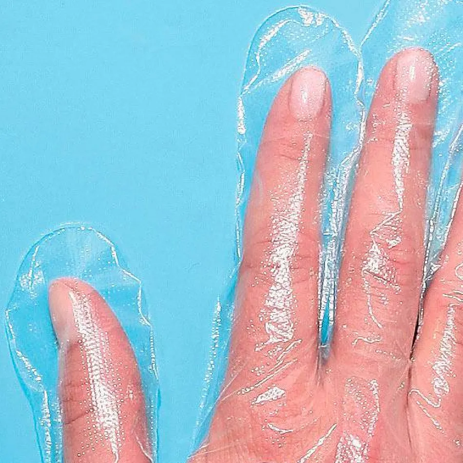 Geriffelte Handschuhe