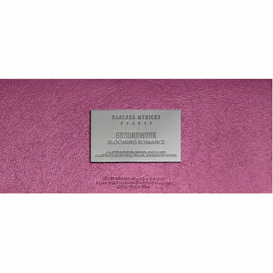 Groundwork Palette Blooming Romance 26 g