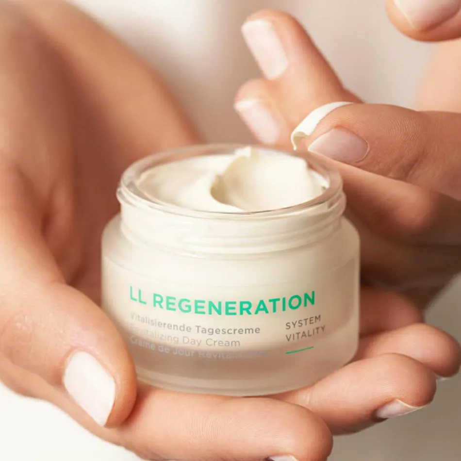 LL REGENERATION SYSTEM VITALITY Vitalisierende Tagescreme 50 ml