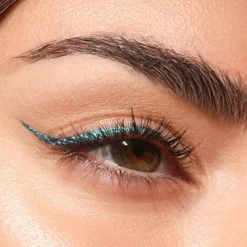Long-wear Metallic Liquid Liner