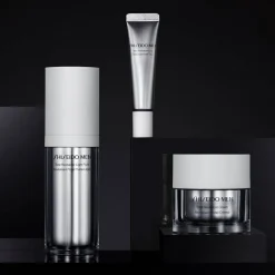 Men   Total Revitalizer Light Fluid 70 ml