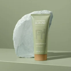 NATUROYALE   Silky Cleanser 125 ml