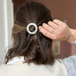 Seashell Round Hairclip