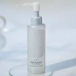 SILKY PURIFYING Cleansing Gel Water 150 ml