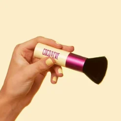 Sunny Honey   Deluxe Vegan Kabuki Brush