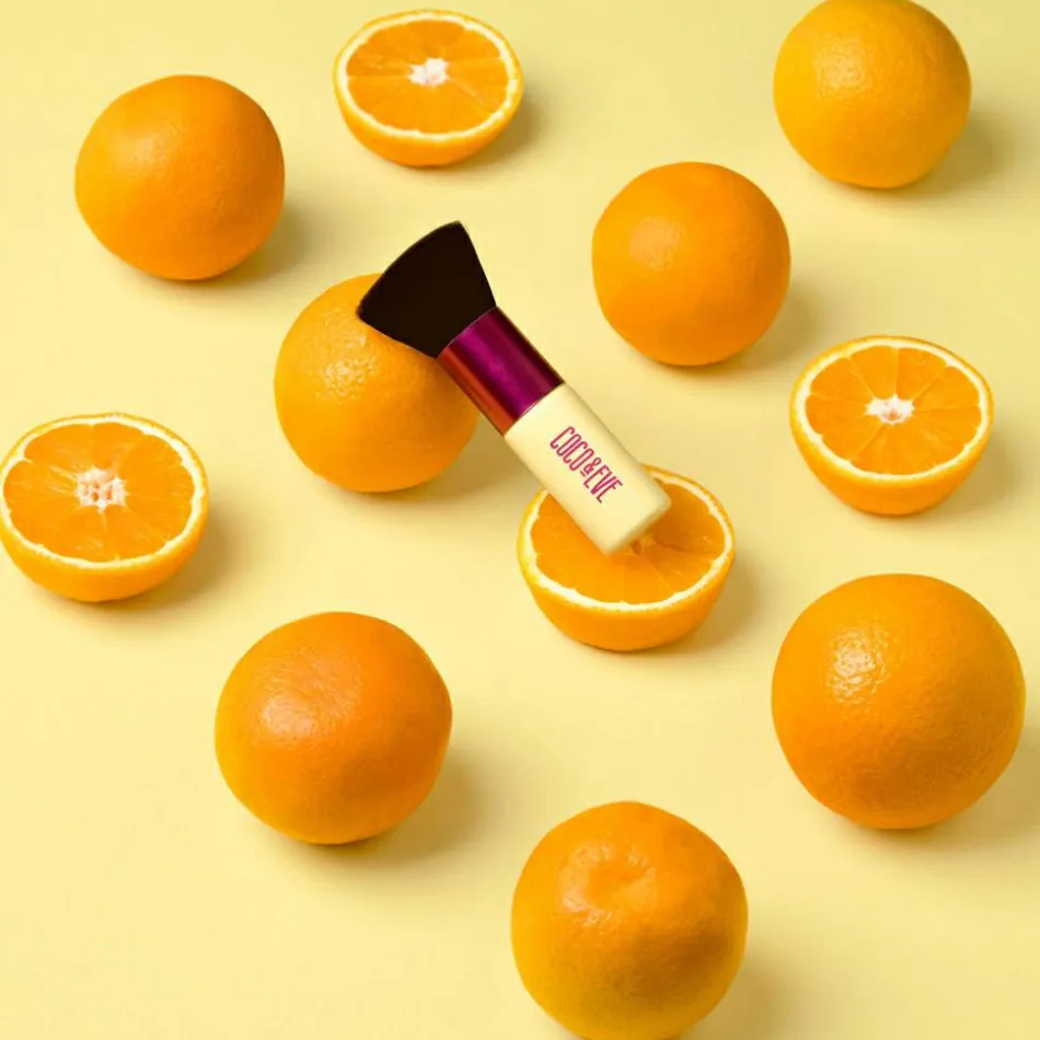 Sunny Honey Deluxe Vegan Kabuki Brush