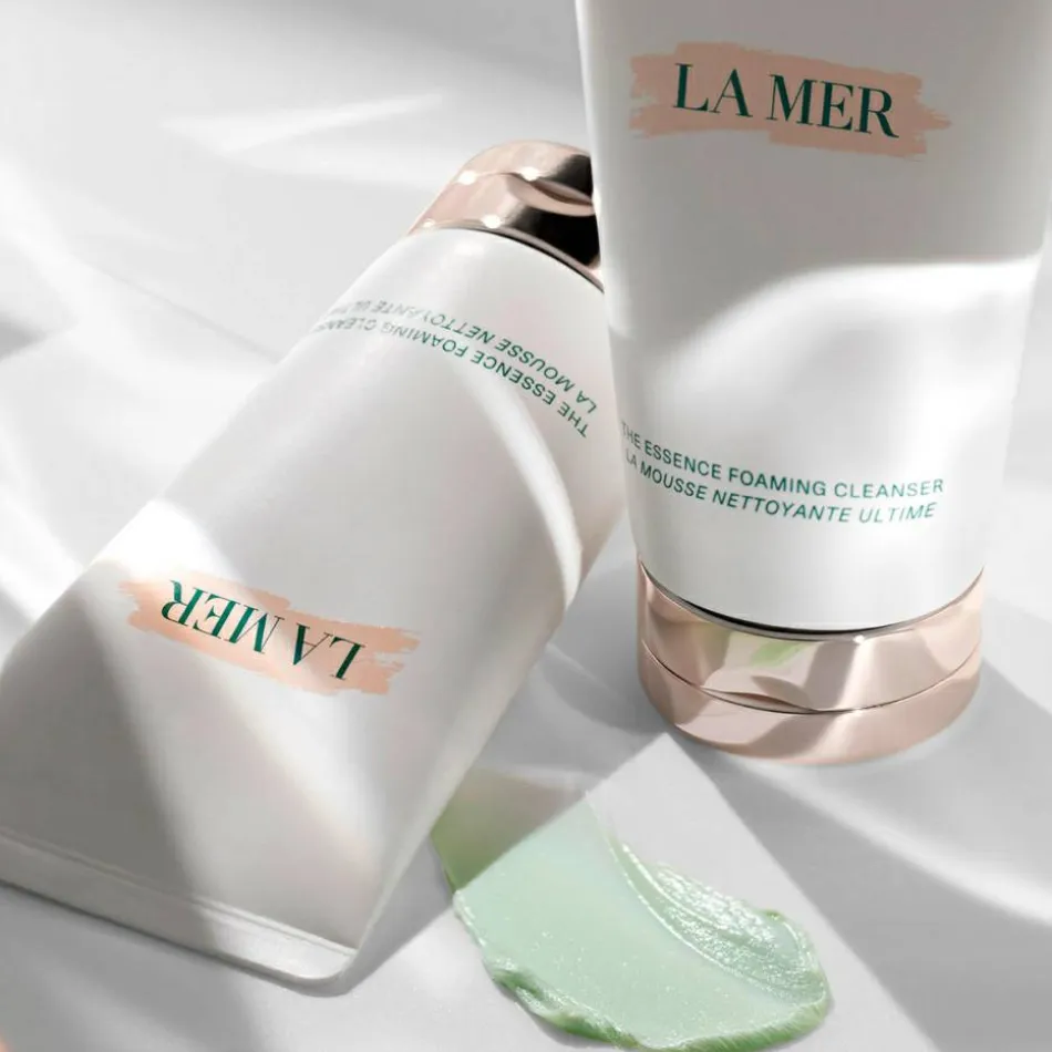 The Essence Foaming Cleanser