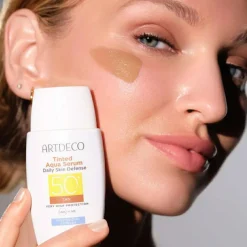 Tinted Aqua Serum Daily Skin Defense SPF 50+