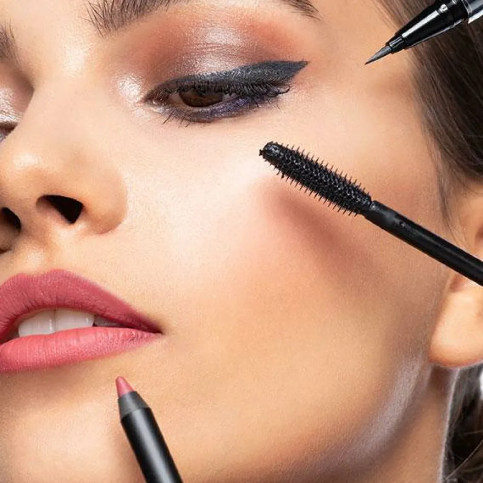 Ultra Deep Black Mascara 1 deep black 8 ml